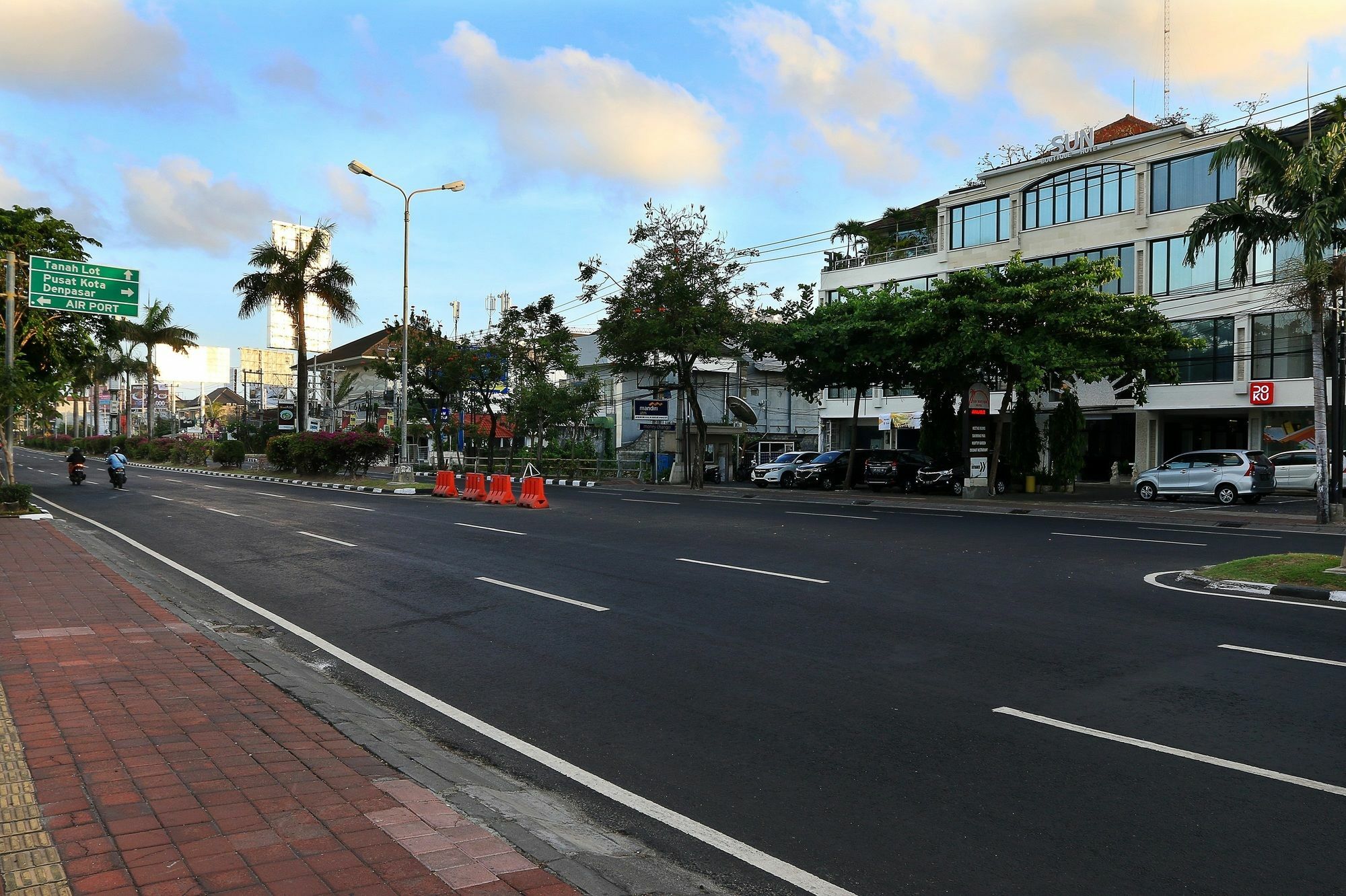 Sun Boutique Hotel Kuta Lombok Esterno foto